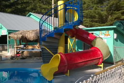 Closed Fiberglass Flume Water Slide Model 1663-32